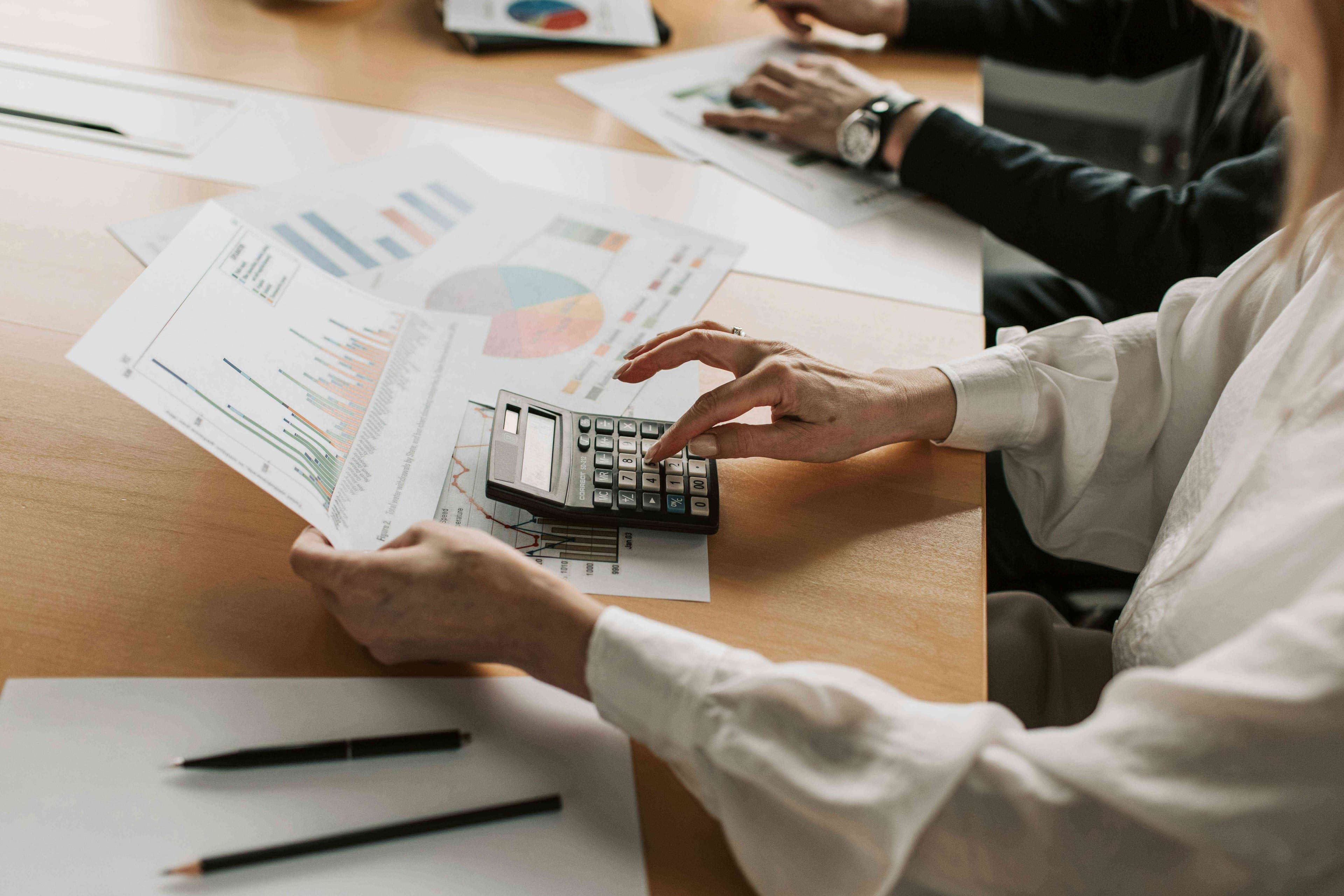 MuseDAM Blog | How to Calculate DAM ROI? Practical Model Analysis