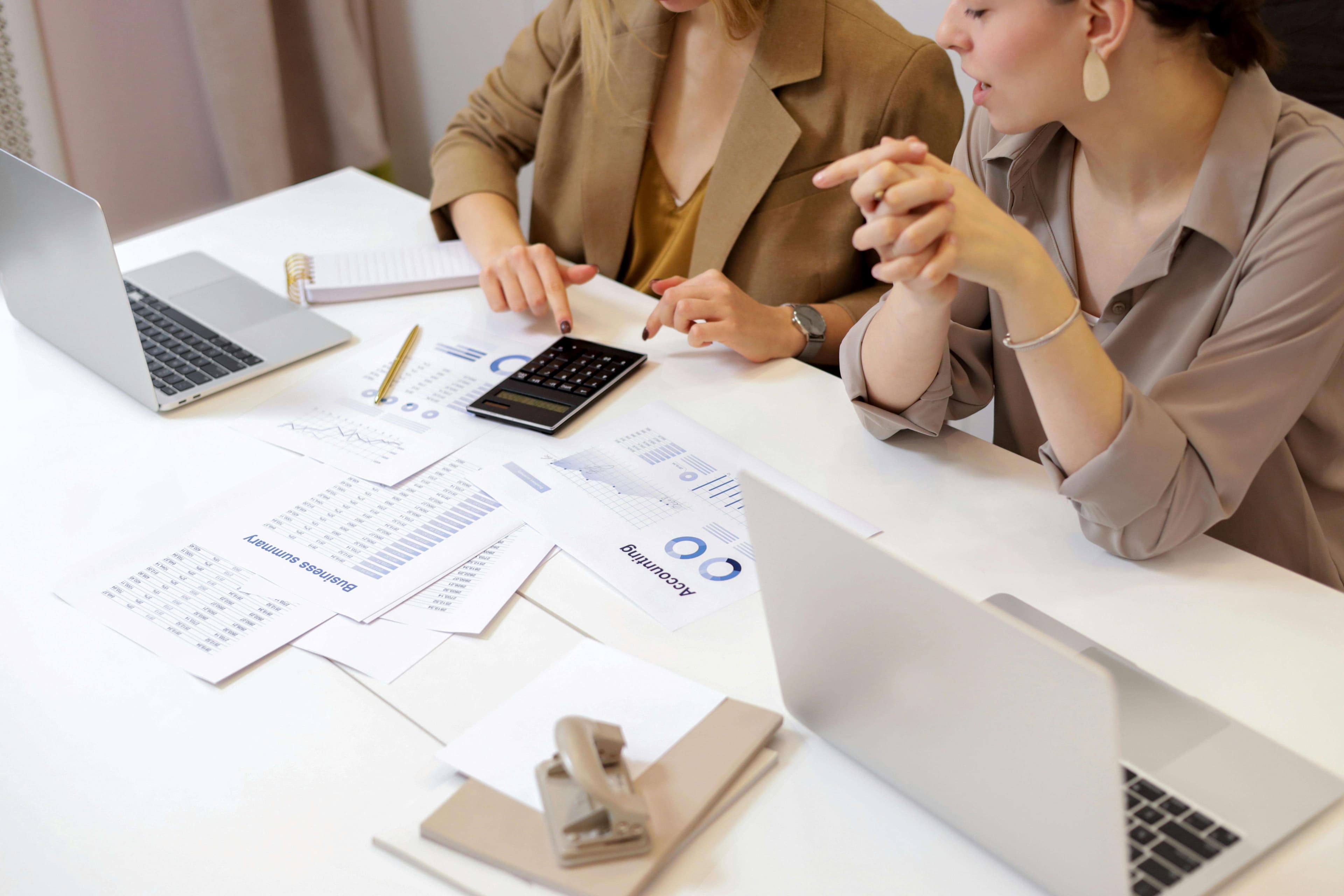 MuseDAM Blog | How to Choose Enterprise DAM in 2025